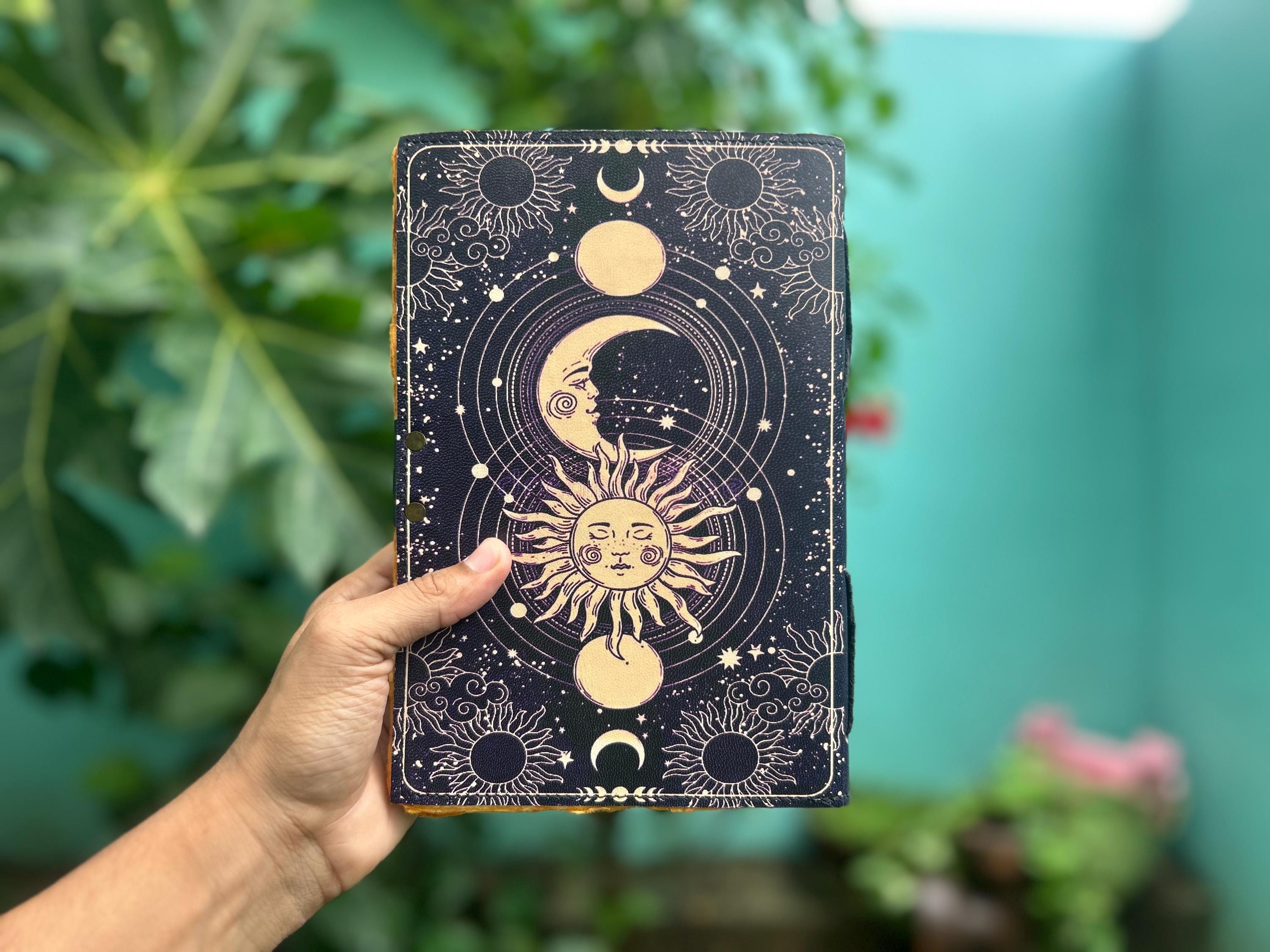 Sun & Moon Leather Journal (7×10 in) – Vintage Notebook for Travel & Gifts